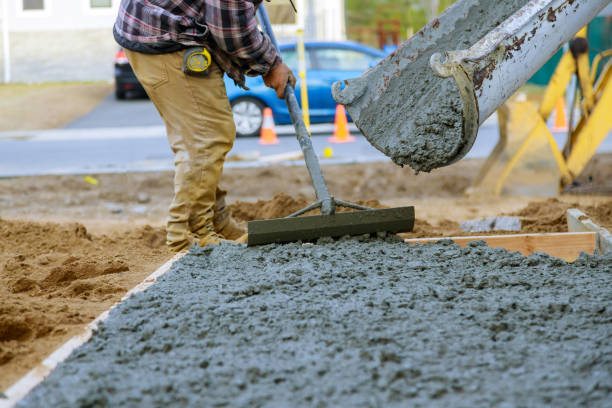Best Concrete Removal and Replacement in Meadow Vale, KY